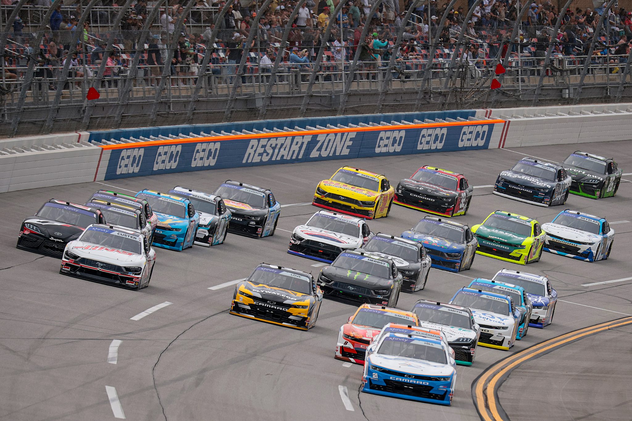 Talladega's AG-PRO 300 sets stage for Dash 4 Cash showdown