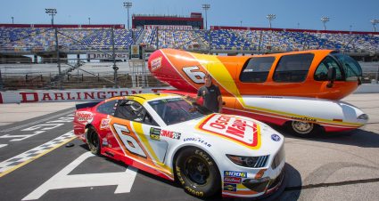 Ryan Newman’s 2019 #6 Oscar Mayer Ford paint scheme.