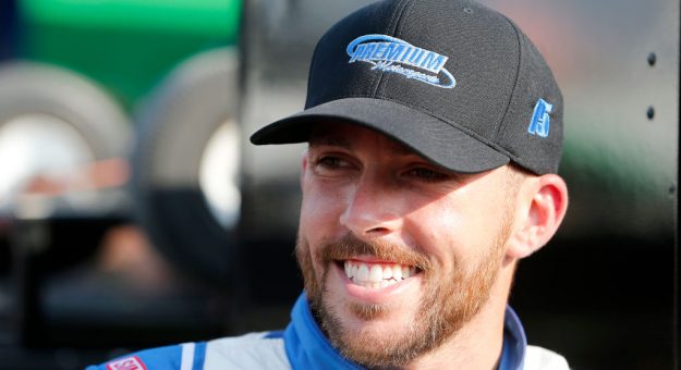 Visit Chastain’s start streak ends at 41 page