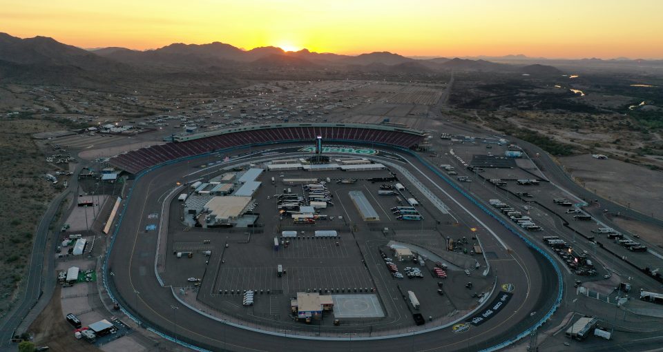 Walmart Store coming to GEICO Gecko Campground at Phoenix Raceway | Jayski