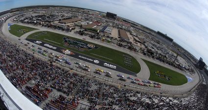 FORT WORTH, TEXAS - OCTOBER 17: A general view of the start of the NASCAR Cup Series Autotrader EchoPark Automotive 500 at Texas Motor Speedway on October 17, 2021 in Fort Worth, Texas. (Photo by Sean Gardner/Getty Images) | Getty Images