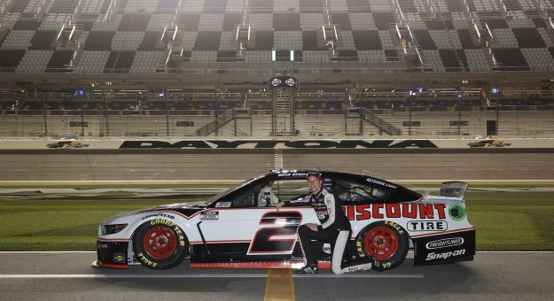 Visit Roger Penske expects to renew Brad Keselowski’s contract page