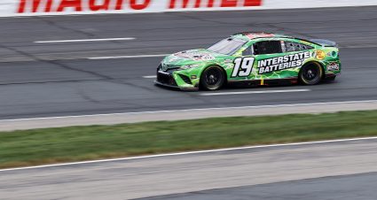 2022 #19 Martin Truex Jr. NASCAR Cup Series paint scheme