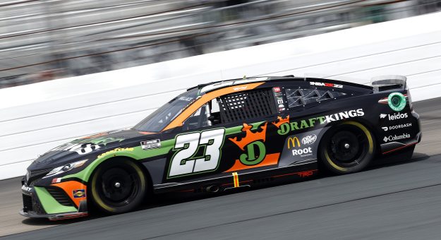 Visit DraftKings, NASCAR announce written designation agreement for sports betting in North Carolina and expansion of sponsorship page