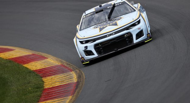 Visit Chase Elliott secures Pole at Watkins Glen International page