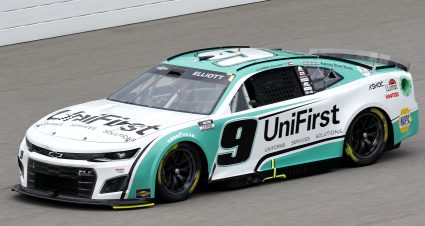 BROOKLYN, MICHIGAN - AUGUST 07: Chase Elliott, driver of the #9 UniFirst Chevrolet, drives during the NASCAR Cup Series FireKeepers Casino 400 at Michigan International Speedway on August 07, 2022 in Brooklyn, Michigan. (Photo by Sean Gardner/Getty Images) | Getty Images