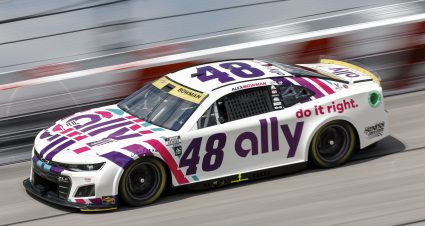 Alex Bowman’s 2022 #48 Ally Chevrolet paint scheme.