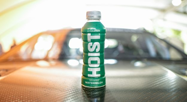 Hoistrevealphotos 4 2