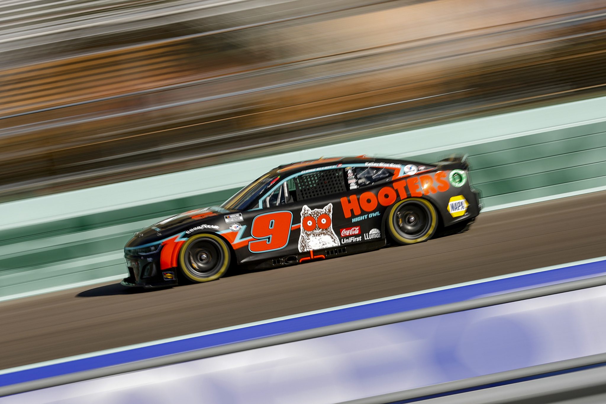 HOMESTEAD, FLORIDA - OCTOBER 21: Chase Elliott, driver of the #9 Hooters Chevrolet, drives during practice for the NASCAR Cup Series 4EVER 400 Presented by Mobil 1 at Homestead-Miami Speedway on October 21, 2023 in Homestead, Florida. (Photo by James Gilbert/Getty Images) | Getty Images