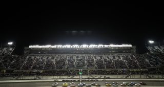 Joey Logano, Aric Almirola win Bluegreen Vacations Duel at Daytona