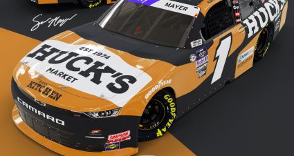 Sam Mayer Hucks