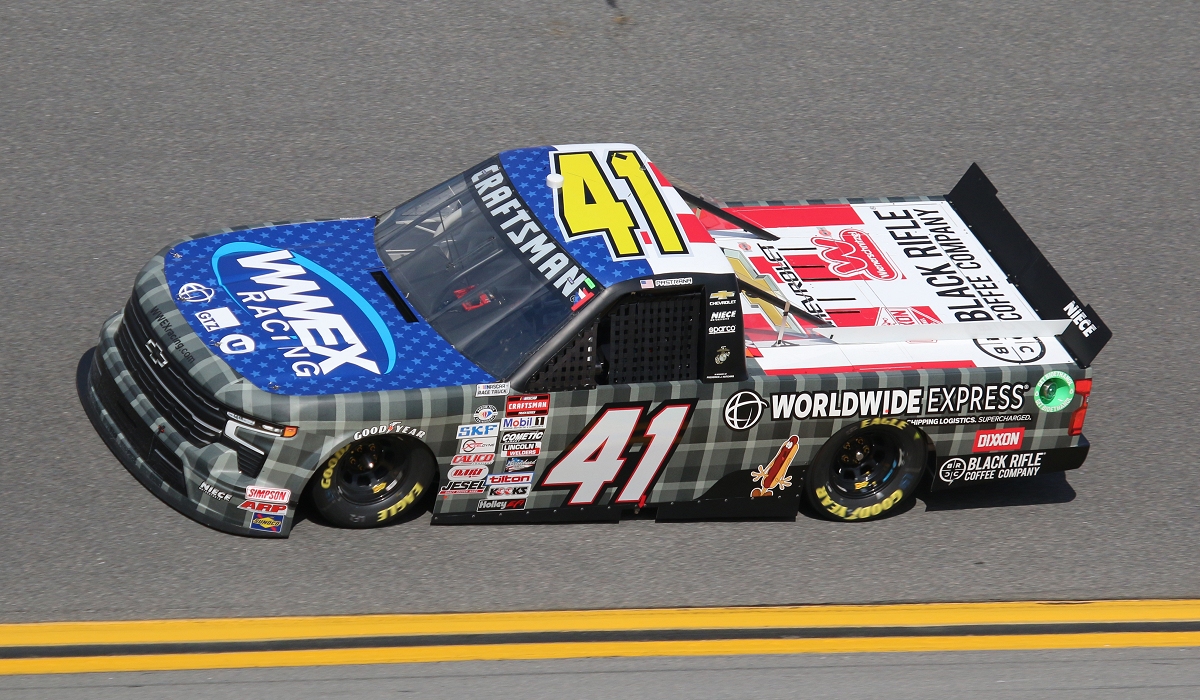 41 Pastrana