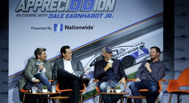 Visit Steve Letarte to host NASCAR betting podcast for Dirty Mo Media page