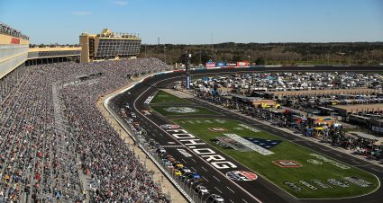 HAMPTON, GEORGIA - MARCH 20: A general view of racing during the NASCAR Cup Series Folds of Honor QuikTrip 500 at Atlanta Motor Speedway on March 20, 2022 in Hampton, Georgia. (Photo by Mike Mulholland/Getty Images) | Getty Images