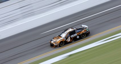 Kevin Harvick’s 2023 #4 GEARWRENCH Ford paint scheme.