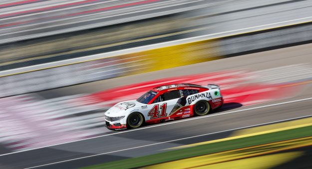 Visit Bonanza Wines returning to sponsor Cole Custer in two races page