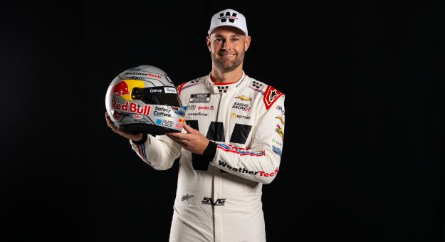 Shane Van Gisbergen Helmet