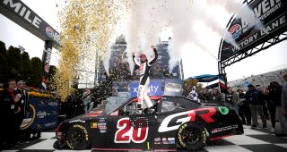 Ryan Truex steals the win in thrilling Xfinity Series race at Dover
