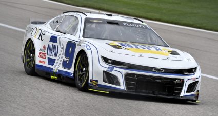 Chase Elliott’s 2024 #9 NAPA Auto Parts Chevrolet paint scheme.