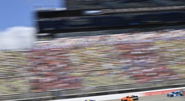 Visit Commercial breakdown: 2024 Firekeepers Casino 400 page