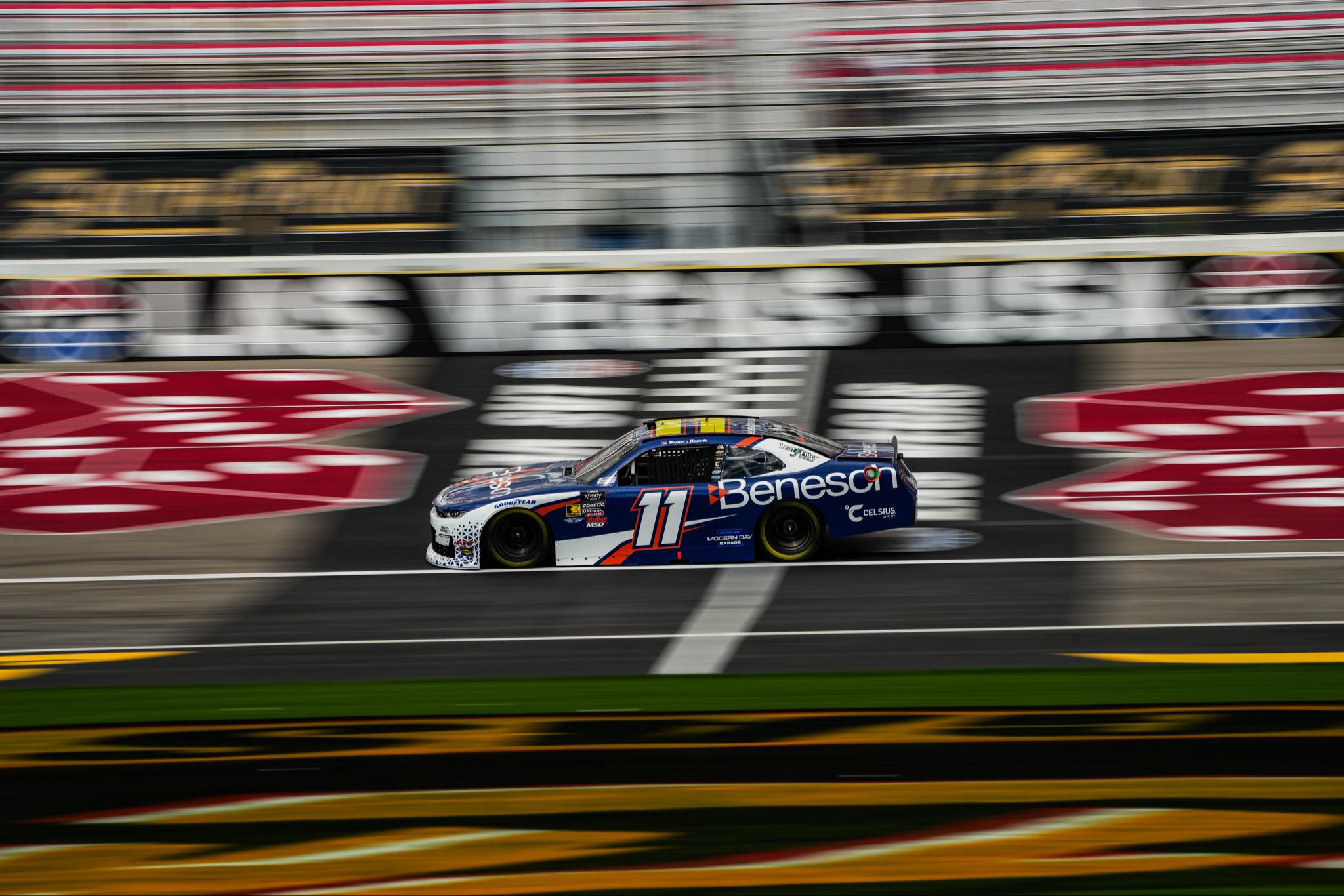 Daniel Hemric Las Vegas