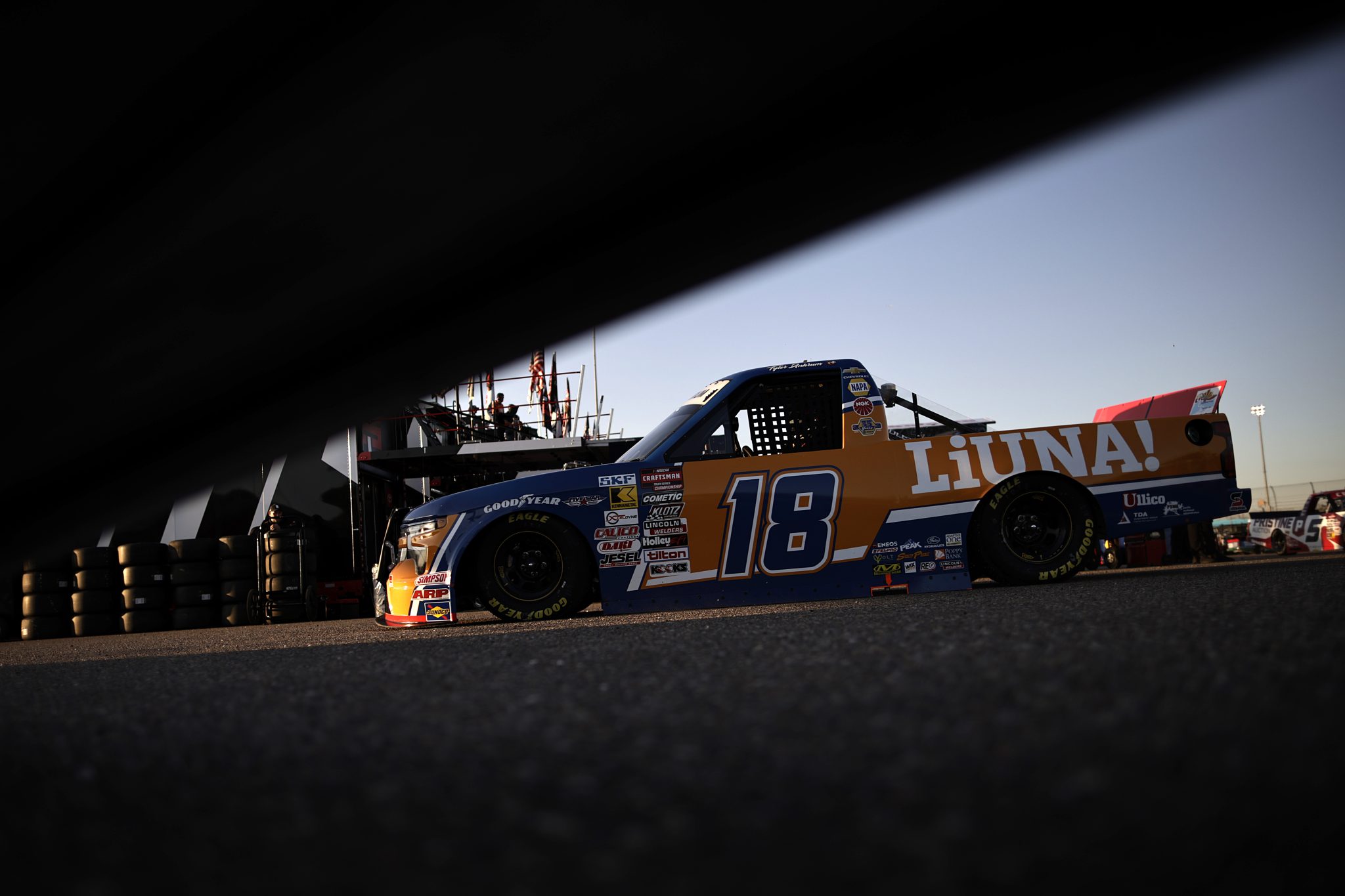2025 #18 McAnally-Hilgemann Racing Paint Schemes - Jayski's NASCAR