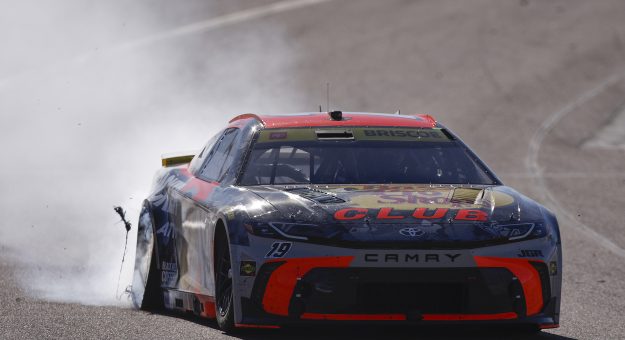Visit Multiple tire woes ruin Chase Briscoe’s championship quest page