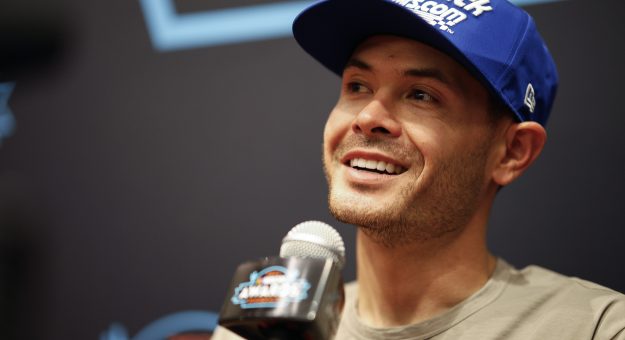 Visit NASCAR Awards in Phoenix Notebook page