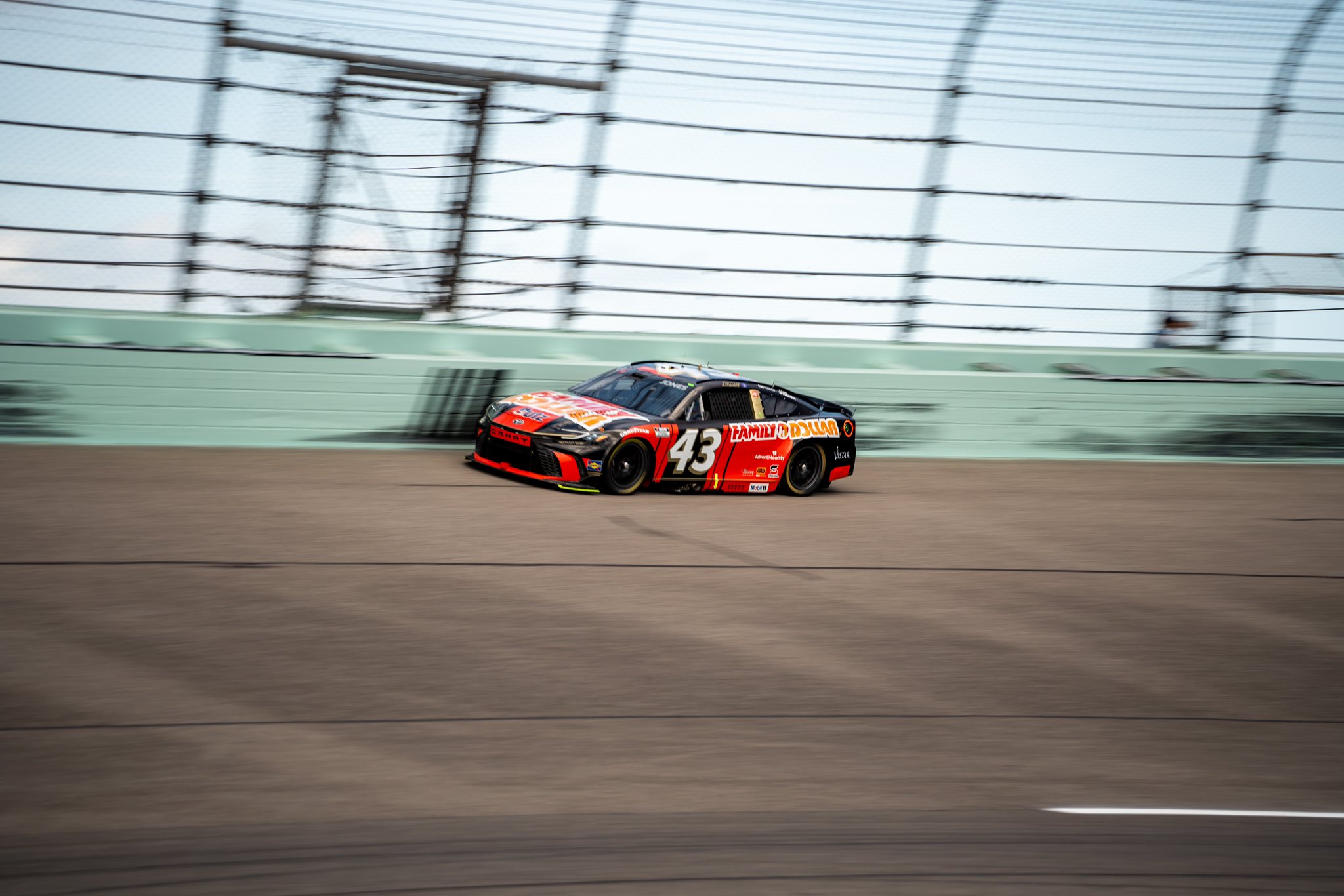 2025 Homestead 43