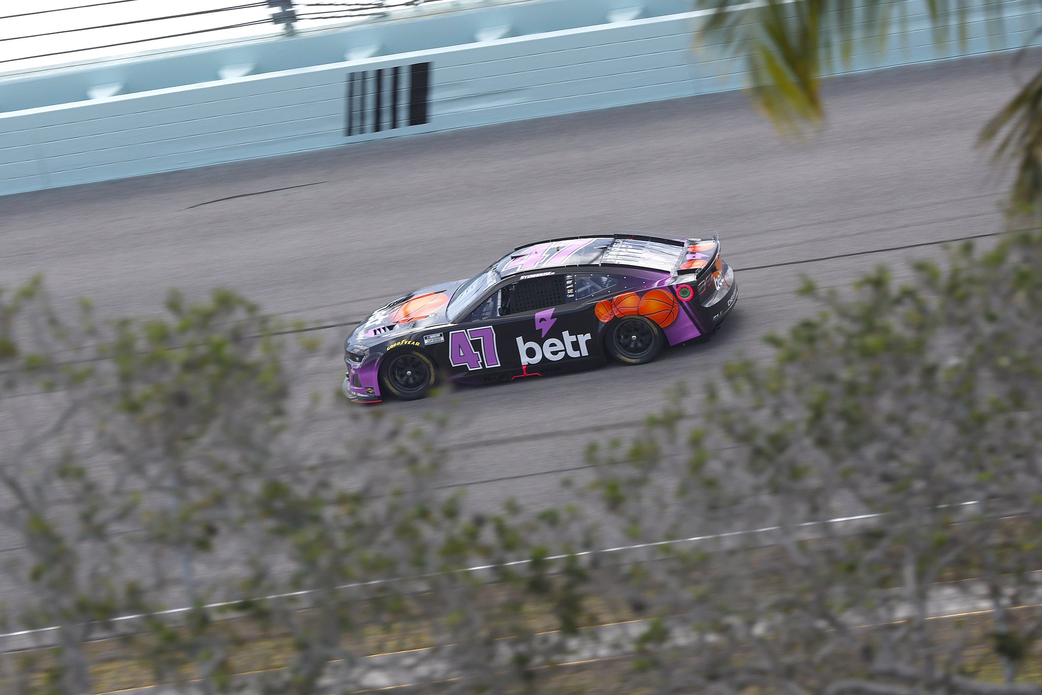 2025 Homestead 47