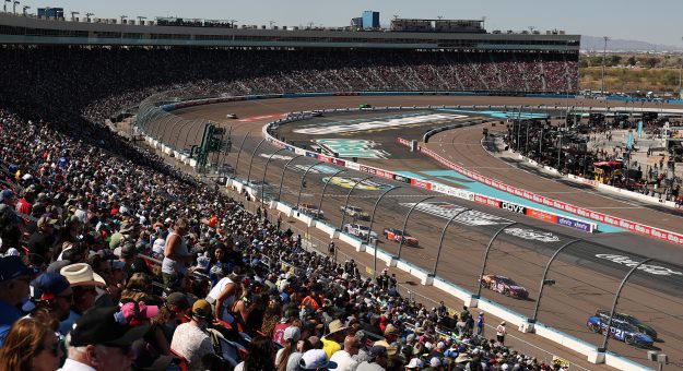 Visit Statistical Advance: Analyzing the Straight Talk Wireless 500 page