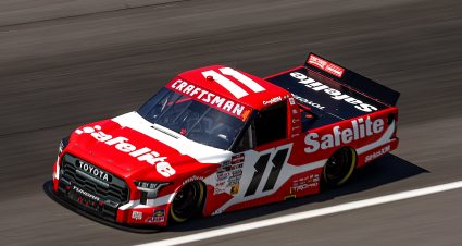 Corey Heim’s 2025 #11 Safelite Toyota paint scheme.