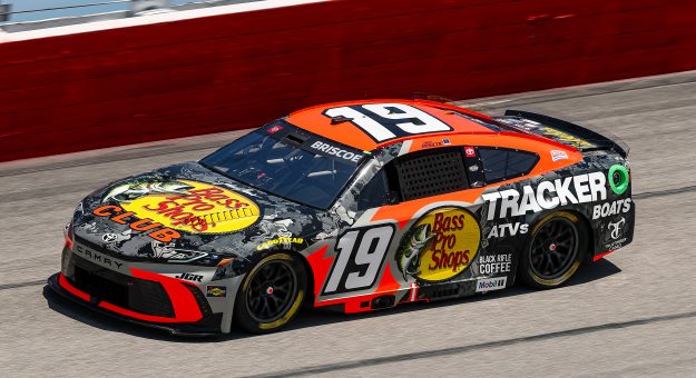 Visit Goodyear Racing Notes: Darlington Raceway page