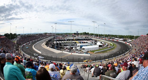 Visit Window World 400 marks North Wilkesboro’s first NASCAR Cup Series points race since 1996 page