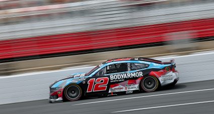 Ryan Blaney’s 2025 #12 BodyArmor Chill Ford paint scheme.
