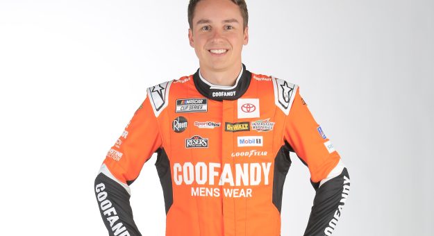 Visit COOFANDY sponsoring Christopher Bell at Martinsville page