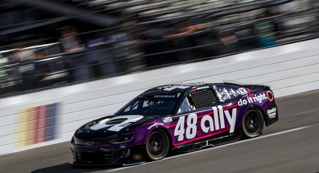 Visit Strong runner-up finish still drops Alex Bowman to playoff bubble entering Daytona page