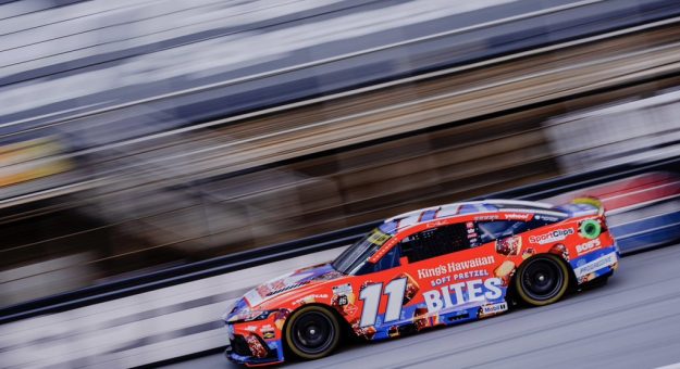 Visit Denny Hamlin’s team penalized for loss of wheel at Bristol: UPDATE page