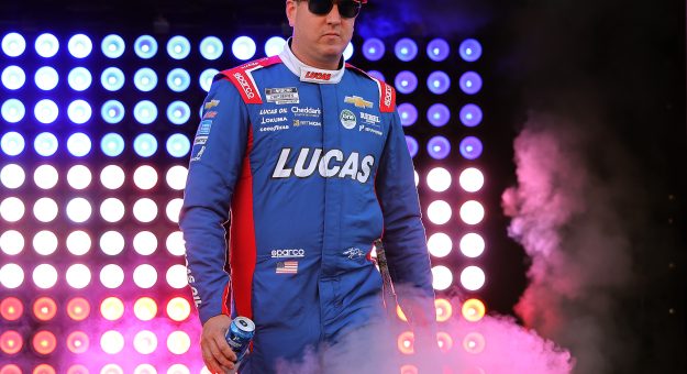 Visit Kyle Busch returning to Snowball Derby page