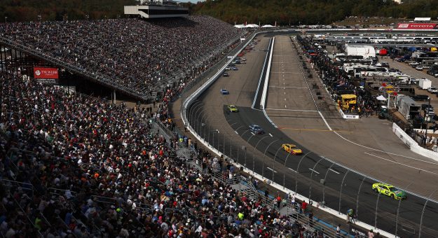 Visit Team Penske sends Playoff wake-up call with New Hampshire domination page