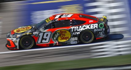 2025 #19 Chase Briscoe NASCAR Cup Series paint scheme