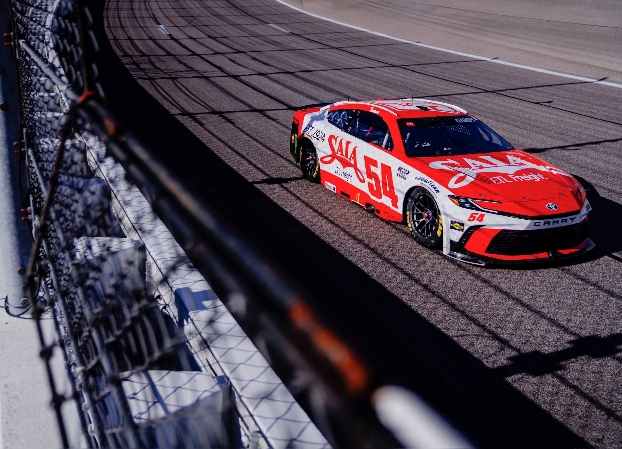 KANSAS CITY, KANSAS - SEPTEMBER 28: Ty Gibbs driver of the #54 SAIA LTL Freight Toyota, drives during the NASCAR Cup Series Hollywood Casino 400 Presented by ESPN BET at Kansas Speedway on September 28, 2025 in Kansas City, Kansas. (Photo from Joe Gibbs Racing)