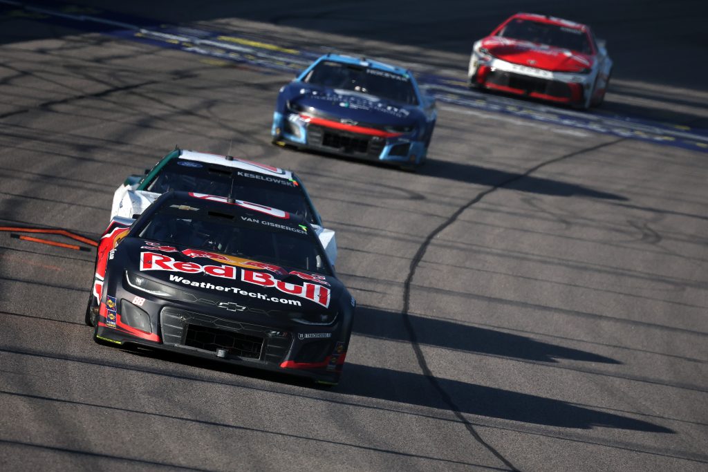 KANSAS CITY, KANSAS - SEPTEMBER 28: Shane Van Gisbergen, driver of the #88 Red Bull Chevrolet, drives during the NASCAR Cup Series Hollywood Casino 400 Presented by ESPN BET at Kansas Speedway on September 28, 2025 in Kansas City, Kansas. (Photo by Chris Graythen/Getty Images) | Getty Images