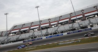 Saturday World Wide Technology Raceway Notebook