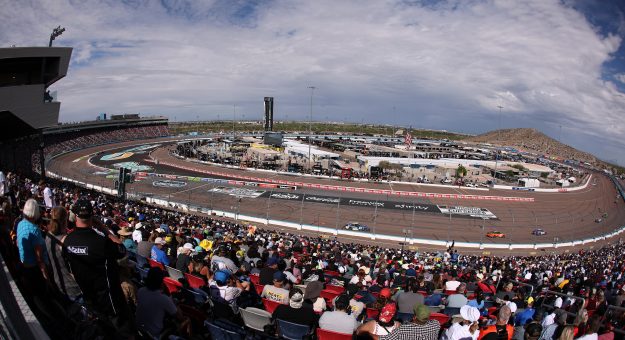 AVONDALE, ARIZONA - OCTOBER 18: A general view of racing from the grandstands during the NASCAR Cup Series Freeway Insurance 500 at Phoenix Raceway on October 18, 2026 in Avondale, Arizona. (Photo by Chris Graythen/Getty Images) | Getty Images