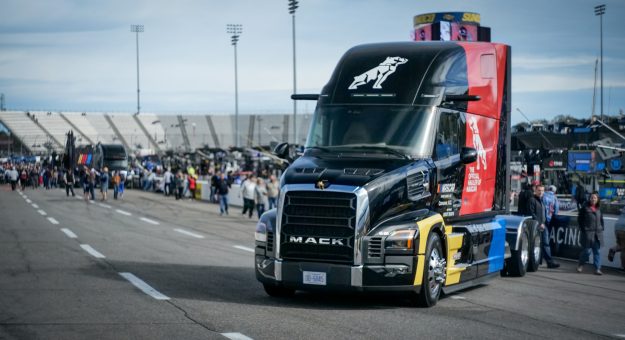 20260210 Mack Trucks Extends Partnership As Official Hauler Of Nascar