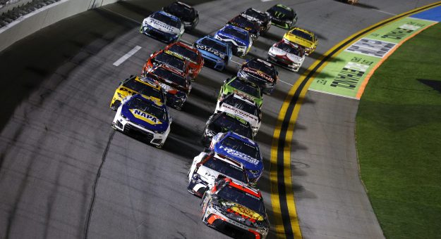 Visit Joey Logano, Chase Elliott win 150-mile Duels as DAYTONA 500 field is set page