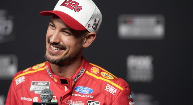Visit Joey Logano visits virtually with U.S. Army V Corps, Pabrade Training Area, Lithuania page