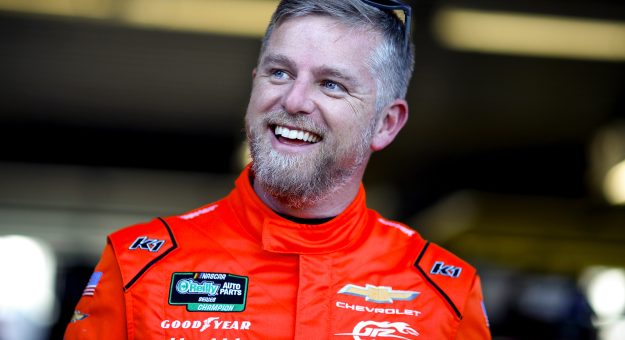 Visit Justin Allgaier set to make cameo appearance in The CW “Wild Cards” series page