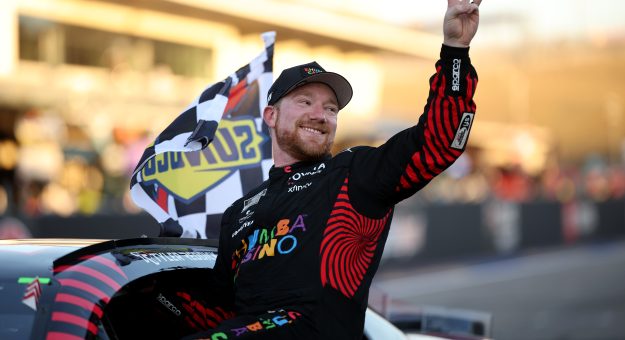 Visit Tyler Reddick carries momentum to Phoenix looking for fourth straight win page